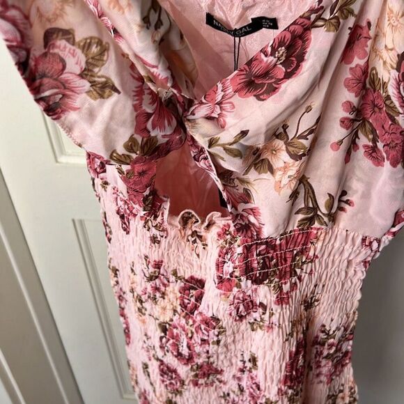 Nasty Gal FLORAL SHIRRED TIE FRONT MINI DRESS Pink Size 8 Nwt - Picture 5 of 9